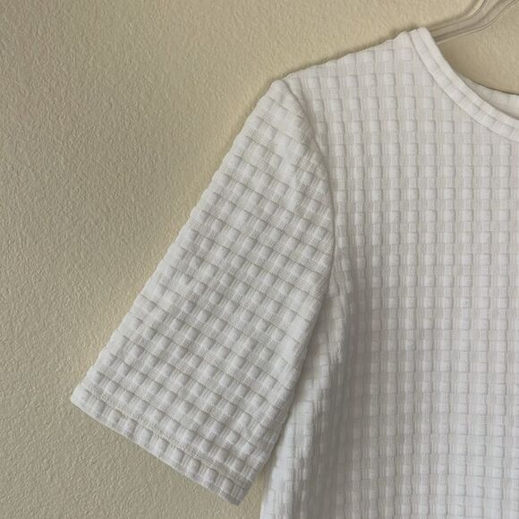 Theory Hesha Textured Crop Top - Picture 4 of 10